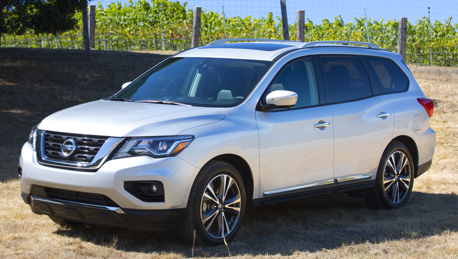 2018 nissan pathfinder platinum review