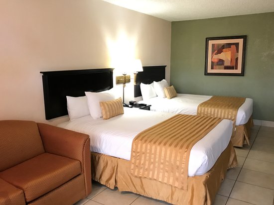 champion world resort kissimmee reviews