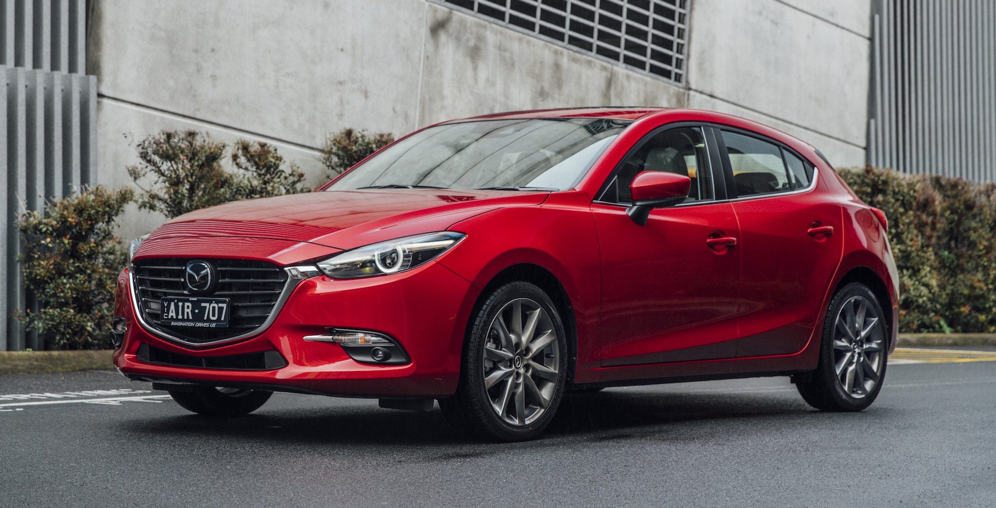 mazda 3 sport 2017 review