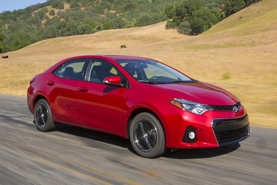 2014 toyota corolla consumer reviews