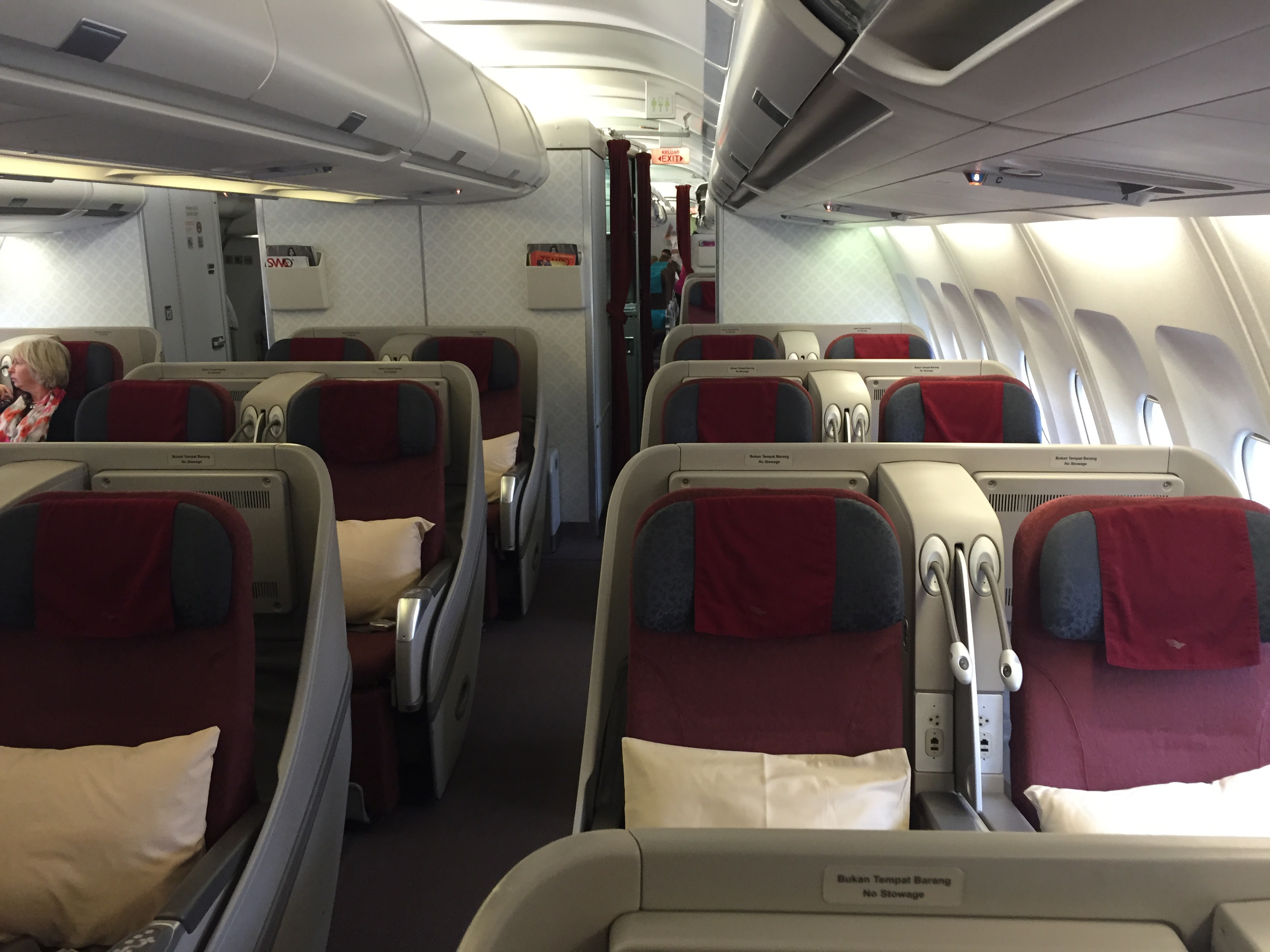 garuda indonesia business class review