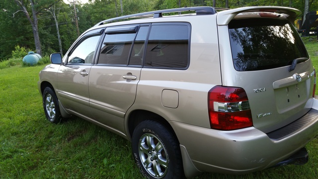 2004 toyota highlander v6 reviews