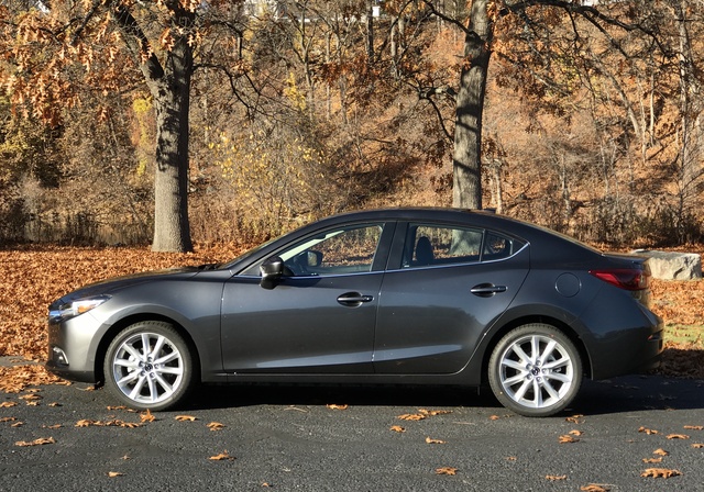 mazda 3 sport 2017 review