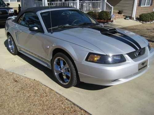 2004 ford mustang 40th anniversary edition reviews