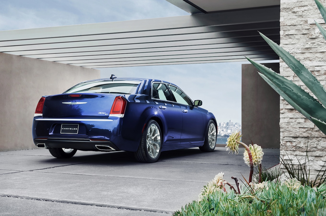 2017 chrysler 300 limited review