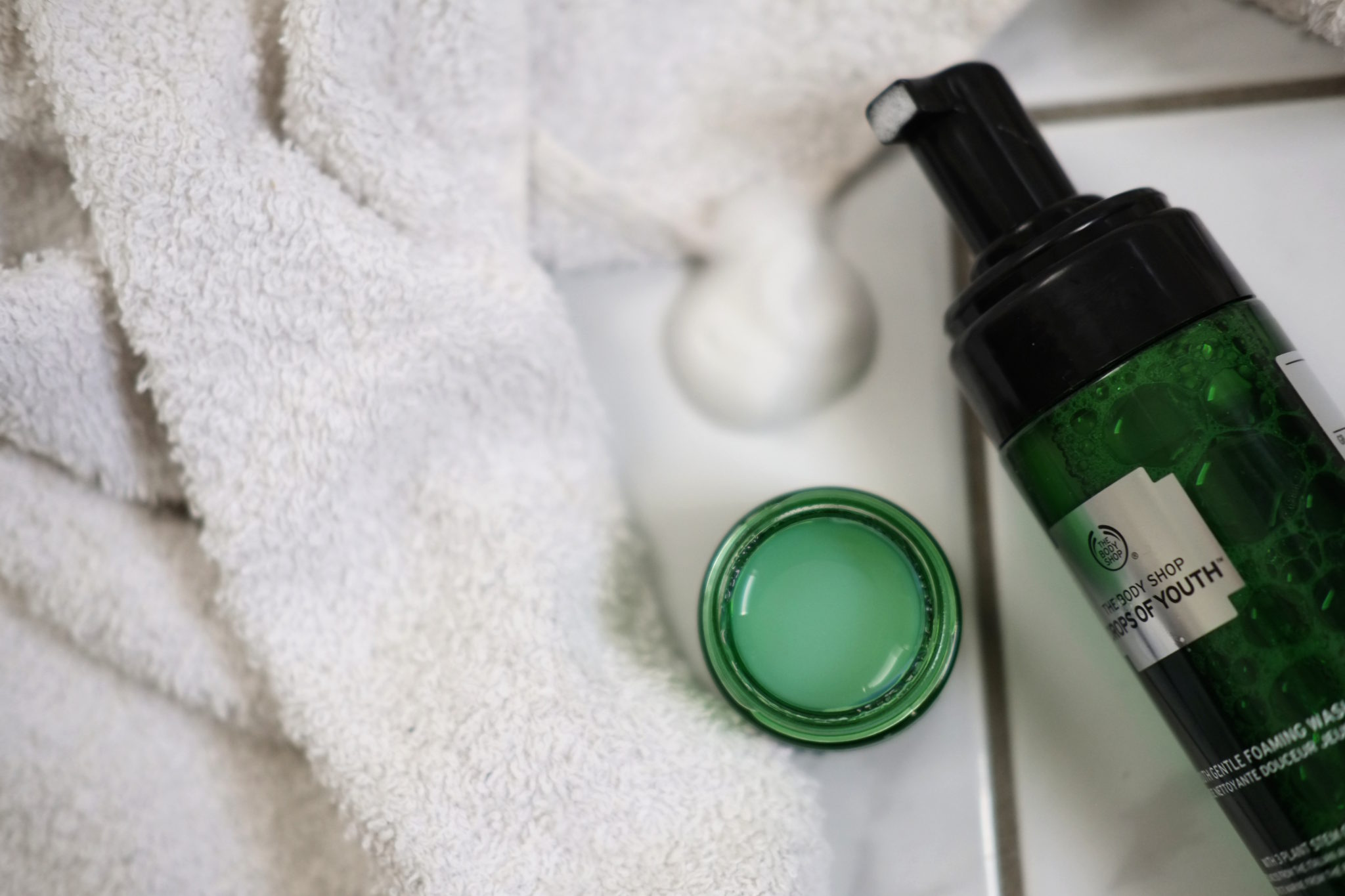 body shop drops of youth review eye