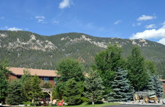 big sky resort employee reviews