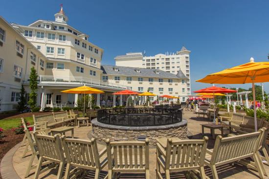 hotel breakers cedar point reviews