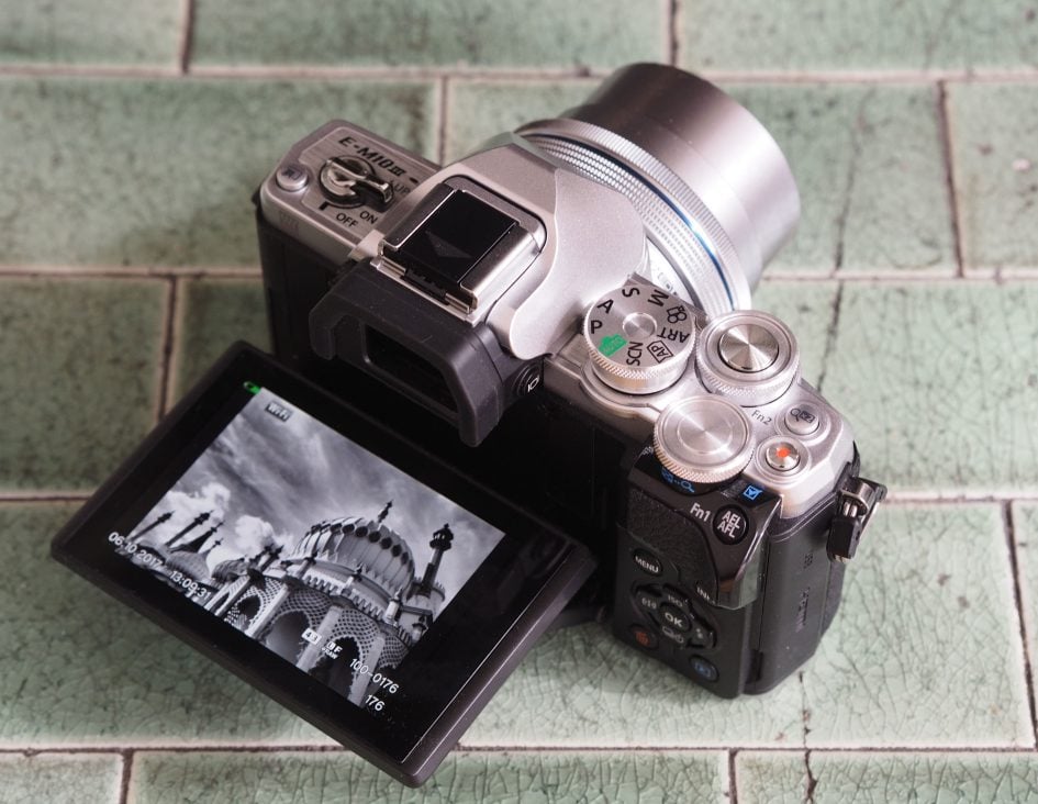 olympus em10 mark iii review